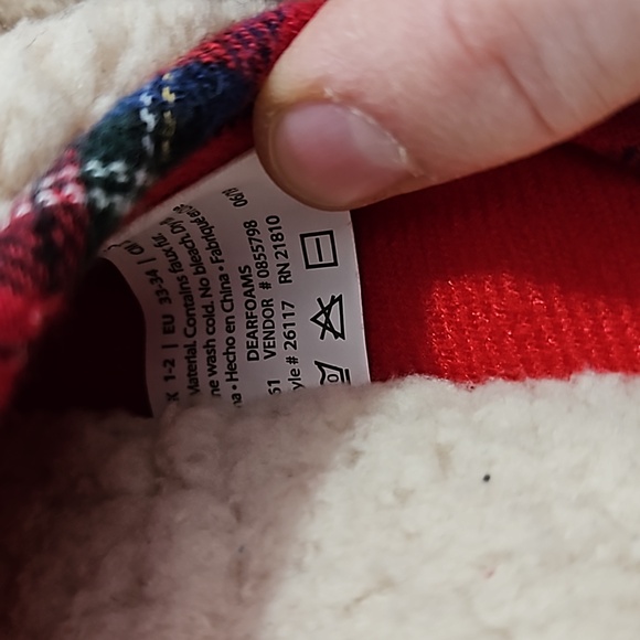 LN Dearfoams size youth 2-3, "lil bear" slippers - Picture 6 of 7